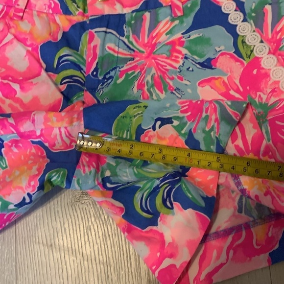 Lilly Pulitzer Callahan Shorts Beckon Blue Jungle Utopia Floral Print Size 00‎ - Picture 10 of 12
